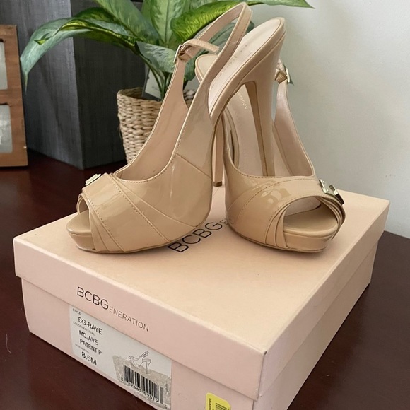BCBGeneration Open Toe Heels Size 8.5M - Picture 2 of 2